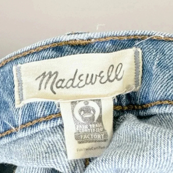 Madewell High  Rise Ripped Astell Wash Denim Short - Picture 6 of 12
